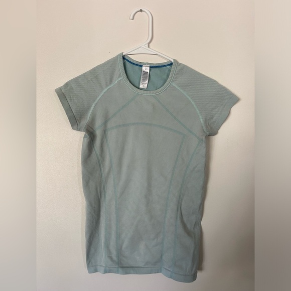 Girls’ Ivivva Blue Exercise Tshirt Size 14 - Picture 1 of 7